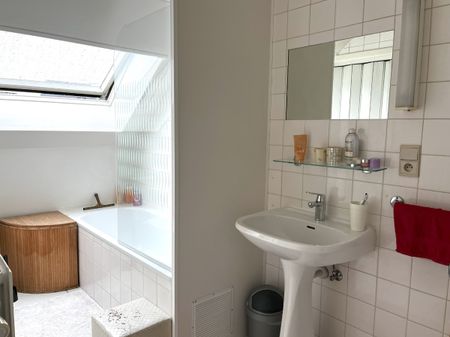 Gezellig appartement (2de verdieping) met 2 slaapkamers - Photo 3