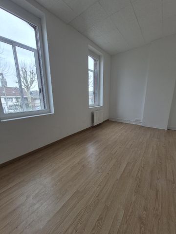 Location Appartement 2 pièces 59m² CAMBRAI 59400 - Photo 4