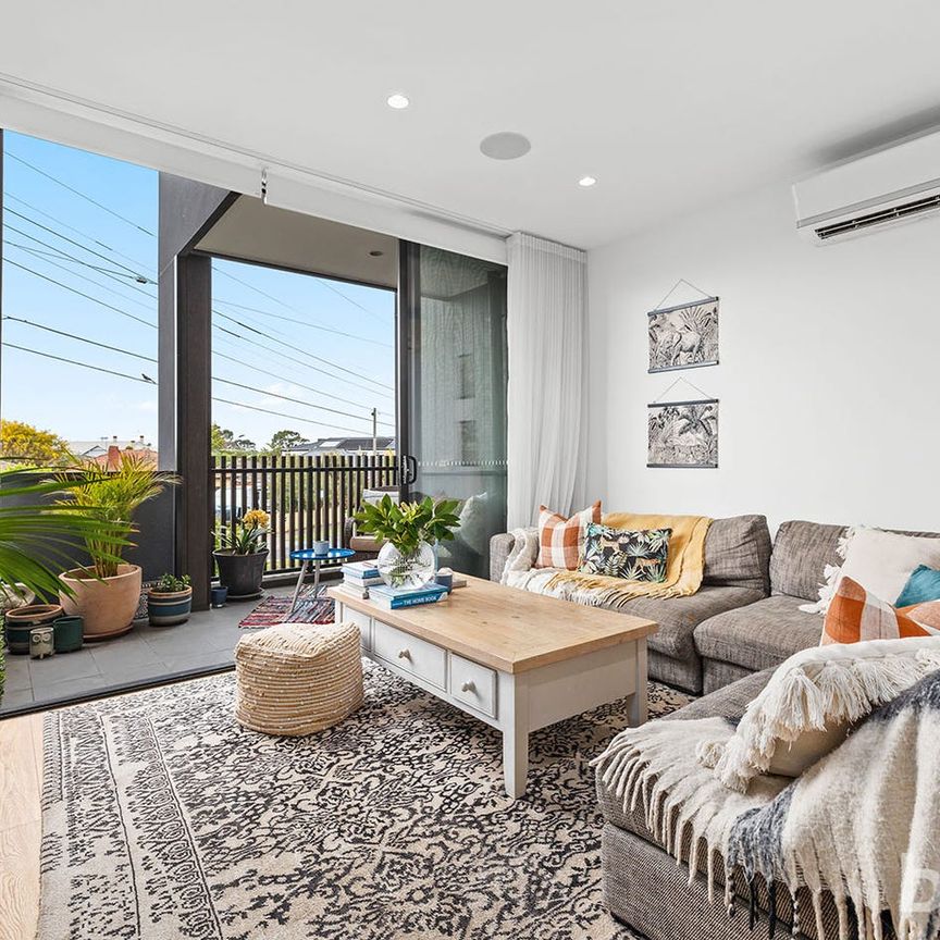 The Ultimate Village Lifestyle with Family Size Flair - Photo 1