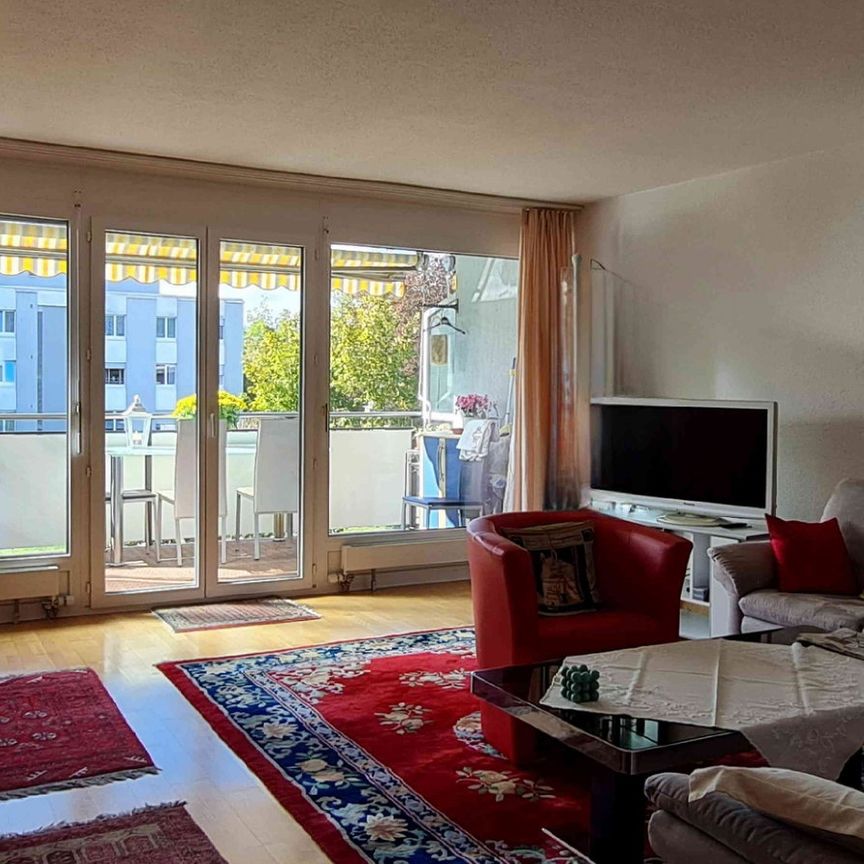 3.5 Zimmer, 110 m², 2. Stock - Photo 1