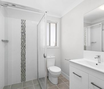 2/8 Glauca street, Fletcher, NSW 2287 - Photo 1