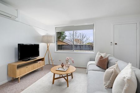 Walking Distance To Albury Base Hospital - Photo 2