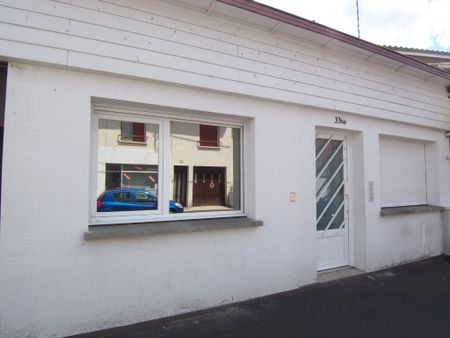 Location Appartement 2 pièces 43m² CLERMONT FERRAND 63000 - Photo 3