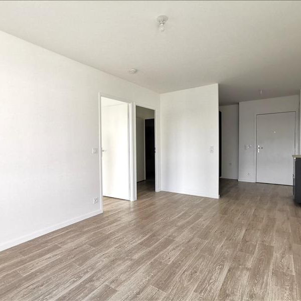 2 pièces - 44,29 m² - 5ème étage - Colocation non autorisée - Photo 1