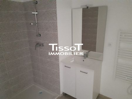 Location Appartement 3 pièces 64m² NIMES 30000 - Photo 2
