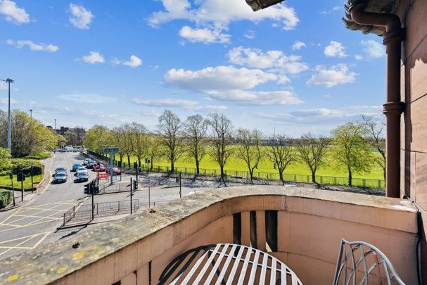 3 bedroom flat to rent - Photo 1