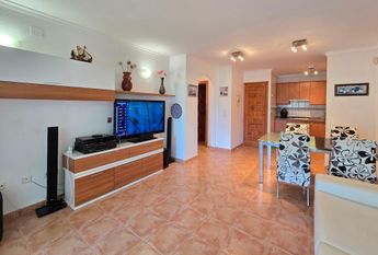 Apartment with 2 bedrooms with swimming pool LONG TERM