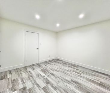 For Lease - 15 Stavebank Road Unit# 6, Mississauga, Ontario - Photo 3