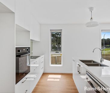 BRAND NEW Family Home in Popular Spring Farm Estate! - Photo 4