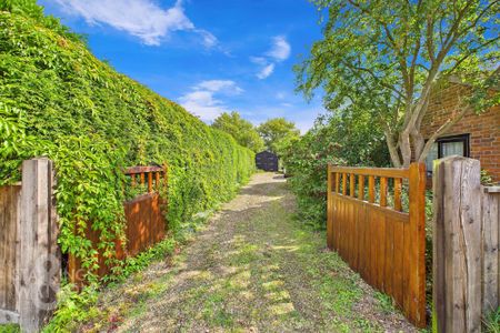 Tithebarn Lane, Thurlton, Norwich - Photo 2