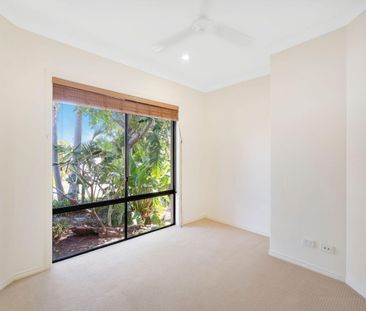 12 Rainbow Circuit, Coomera Waters - Photo 5