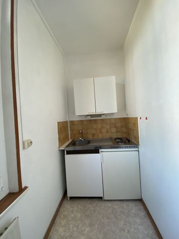 F1 BIS QUARTIER HENRIVILLE - CHAUFFAGE COMPRIS - Photo 2