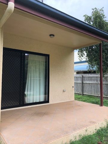 10 Honeyeater Circuit, Douglas QLD 4814 - House For Rent | Domain - Photo 5