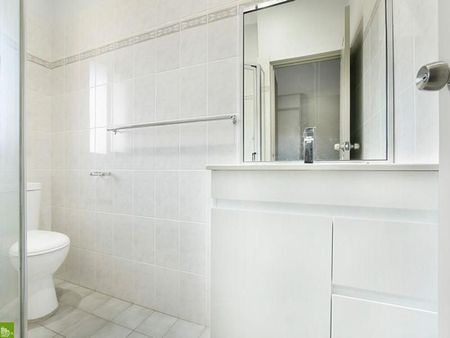 CBD Central - One Bedroom Studio - Photo 5