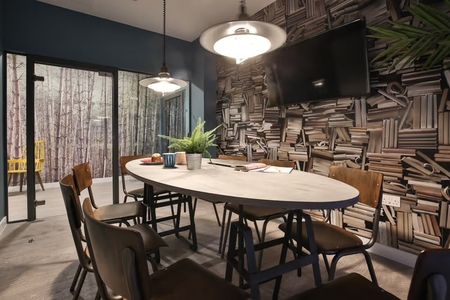 Studio Flat, King's Stables Road, EH1 - Photo 2