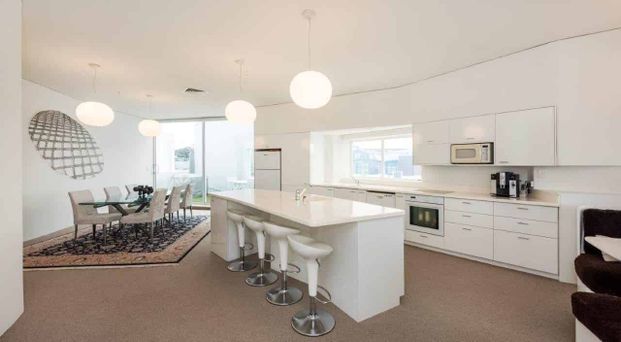 Penthouse Apartment - Photo 1