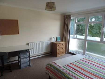 3 bedroom house to rent - Photo 3