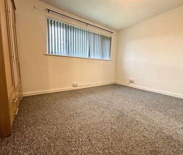 Conygre Grove, Filton, Bristol, BS34 - Photo 3