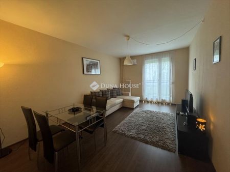 Kiadó újszerű állapotú panel lakás - Pécs - Fotó 3
