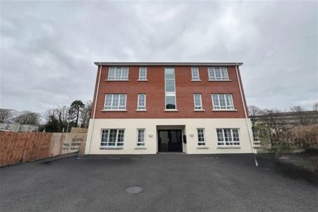 Apt 17, 16 Comber Road - Photo 2
