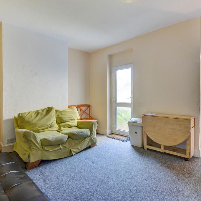 5 bedroom house to rent - Photo 1