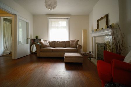 For Lease - 13 Yarmouth Gardens, Toronto, Ontario - Photo 4