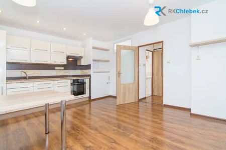 Pronájem bytu 1+kk, 27 m - Photo 2