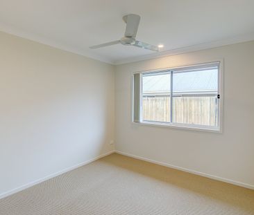 Brand-New Family Home in Park Lane Reserve! - Photo 3