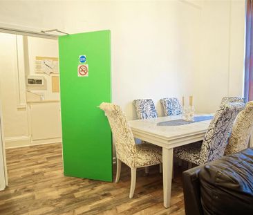 9 bedroom house share to rent - Photo 2