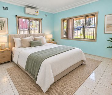 Comfortable 3-Bedroom Family Home with Two Bathrooms - Photo 1
