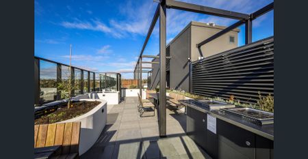 Brand New Two Bedroom Apartment in Perfect Location! - Photo 2