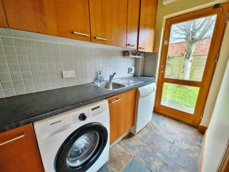 5 White Gables, Loughlinstown, Dublin - Photo 4