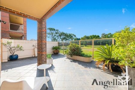 4 BEDROOM 1 STUDY TOWN HOSE IN RESORT COMPLEX - Photo 5