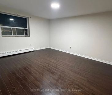 3533 Derry Road E #905 - Photo 5