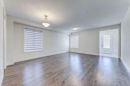 For Lease - 14 Hitching Post N/A Unit# Main, Georgina, Ontario - Photo 5