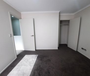 Townhouse 2 bedrooms, 1 bathroom and 1 carpark - Photo 5