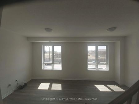 Condo Townhouse For Lease | W9252746 - Photo 5