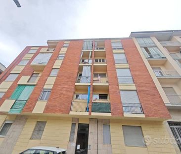 Appartamento di 65 m² con 3 locali a Asti - Photo 4