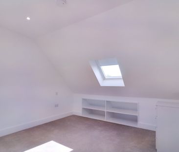 High Road, Harrow Weald, HA3 - Photo 5