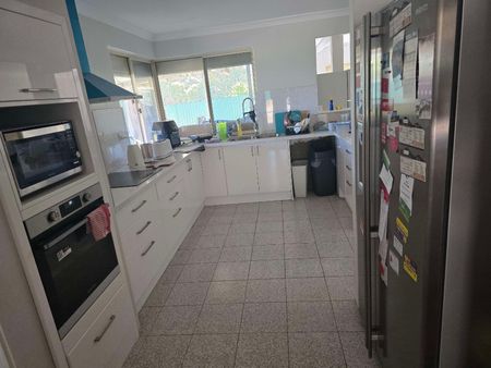 South Guildford - Photo 4