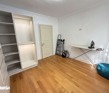 Închiriez apartament cu trei camere Circumvalațiunii - Photo 4