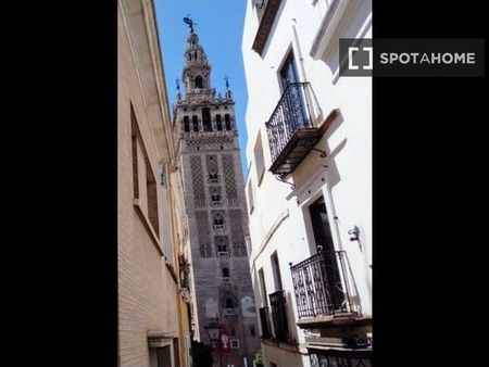 Calle Conteros, Seville, Andalusia 41004 - Photo 3