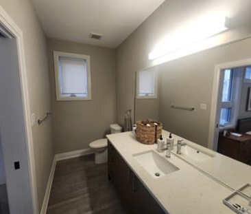 427 Ravenhill Avenue - 1 - Photo 1