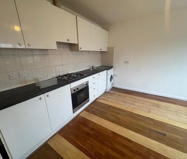 3 bedroom maisonette to rent - Photo 5