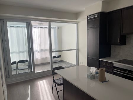 For Lease - 9075 Jane Street Unit# 804, Vaughan, Ontario - Photo 4