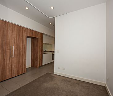 416/31 Malcolm Street, South Yarra VIC 3141 - Studio For Rent | Domain - Photo 6