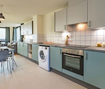 Room in a Shared Flat, Sandhills, NG1 - Photo 6