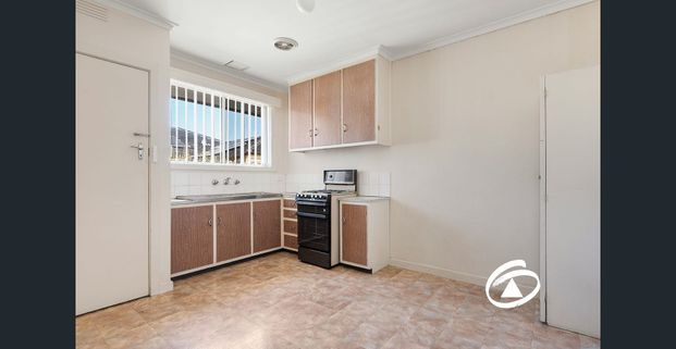 COSY AND CONVENIENT - Photo 1