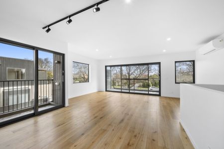 3/906 Lydiard St N, Ballarat North VIC 3350 - Photo 2