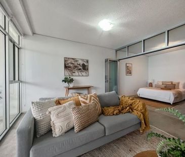 Resort living at Rightbank Apartments - Photo 2